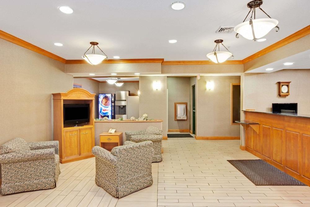 Super 8 By Wyndham South Bend Exterior foto